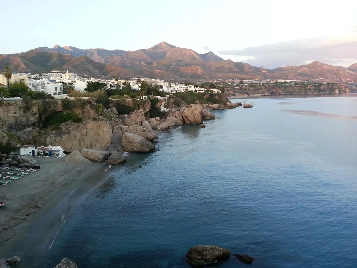 Playa Torrecilla Piscina Centro 2 Habitaciones Nerja